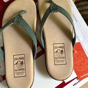 Island Slipper Green Sandals